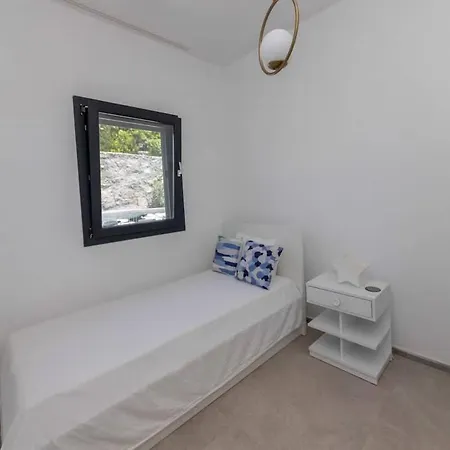 Villa 3 Bedroom-house, Private Pool, Bbq, Ocean View-bodrum Yalikavak *
